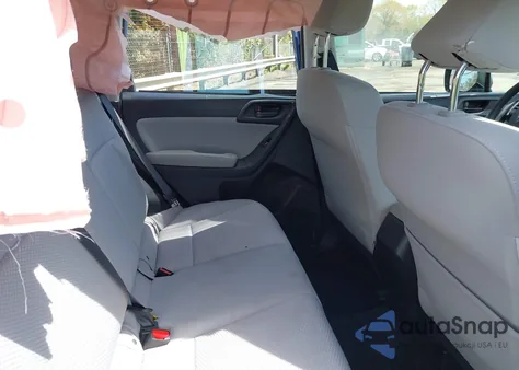 2018 Subaru Forester 2.5I z USA, uszkodzony, nr VIN JF2SJABC9JH525596